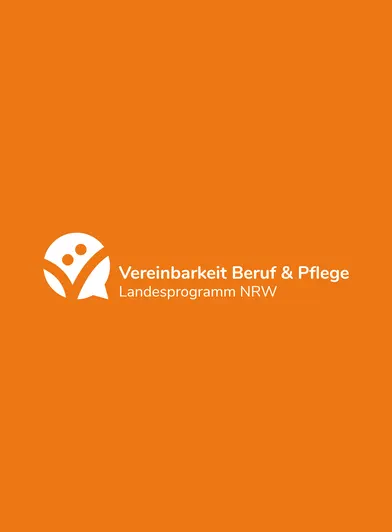 Weißes Logo von Vereinbarkeit von Beruf und Pflege NRW auf orangenem Hintergrund